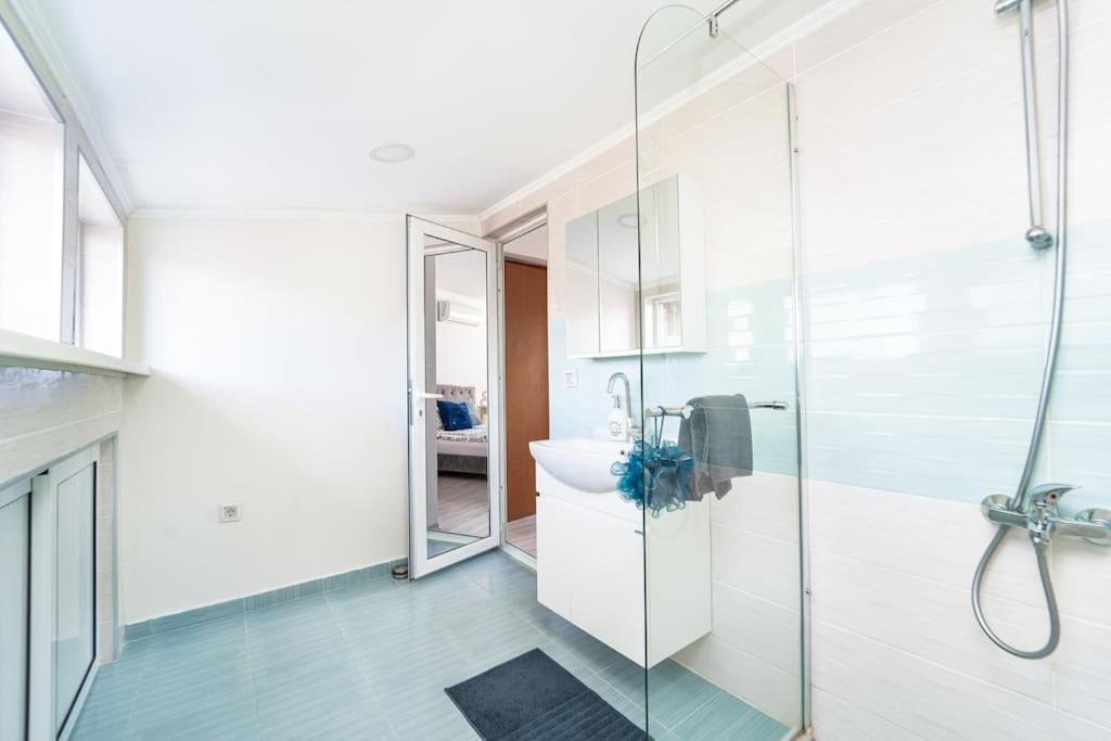 סופיה Central Apartment 2Bd Next To Vitosha Bul. מראה חיצוני תמונה